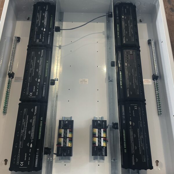 DMX <BR> Solare Phase 20 Dimmer Panel